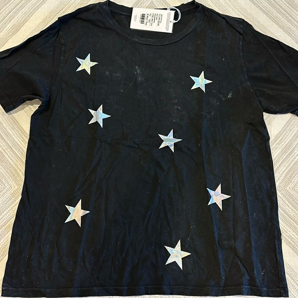 Chrldr Women’s Black Holographic Stars Wide T-Shirt, Size M